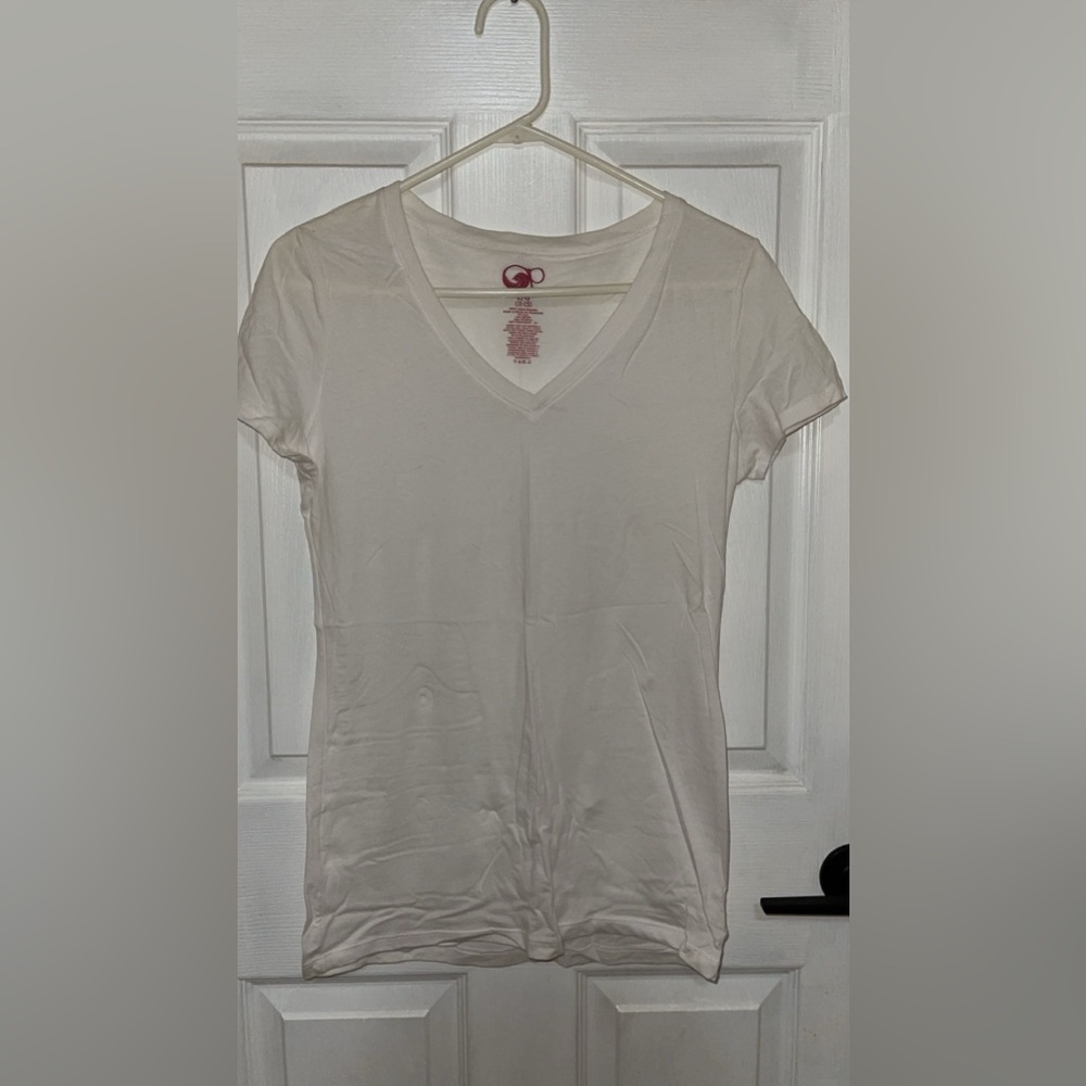 OP white shirt